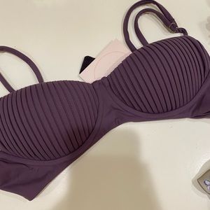 Kittenish bikini top NWT